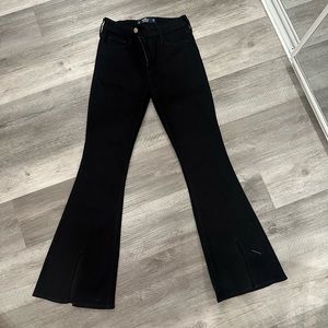 Hollister high rise flare soft stretch front slit
